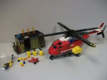   Lego  City - Sürgősségi tűzoltó egység 60108 (pici hiány)